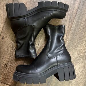 Steve Madden Lug Boots